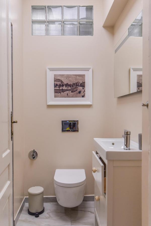 Spacious Vintage 2Br, 2Bath Apartment By Flat Mаnager ソフィア エクステリア 写真